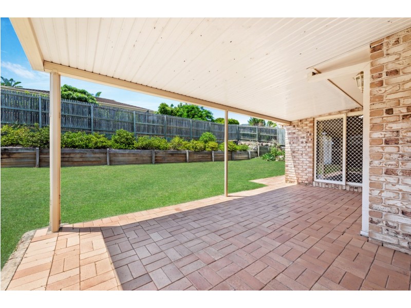 84 Bangalow Street, Bridgeman Downs QLD 4035