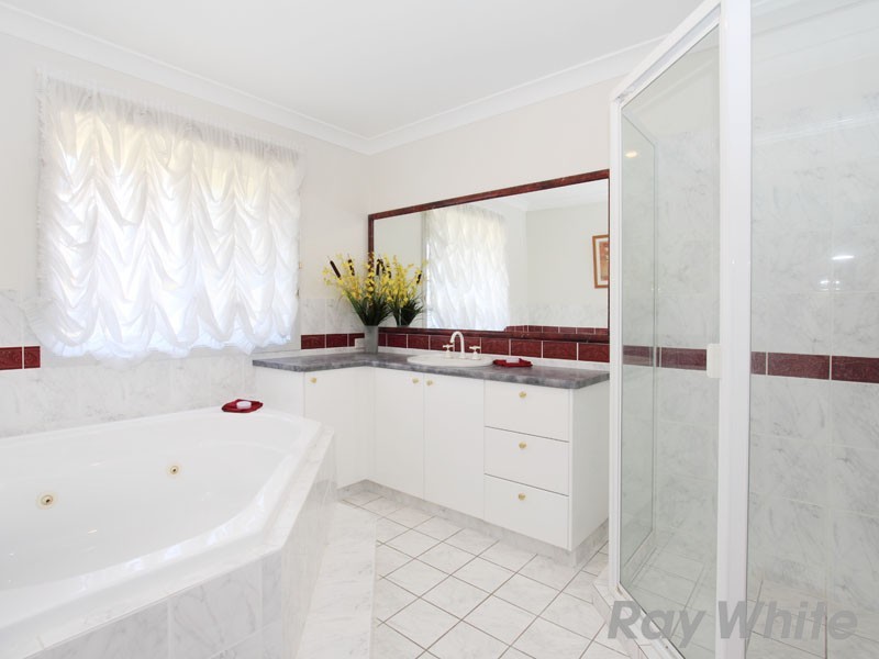 39 Constellation Crescent, Bridgeman Downs QLD 4035