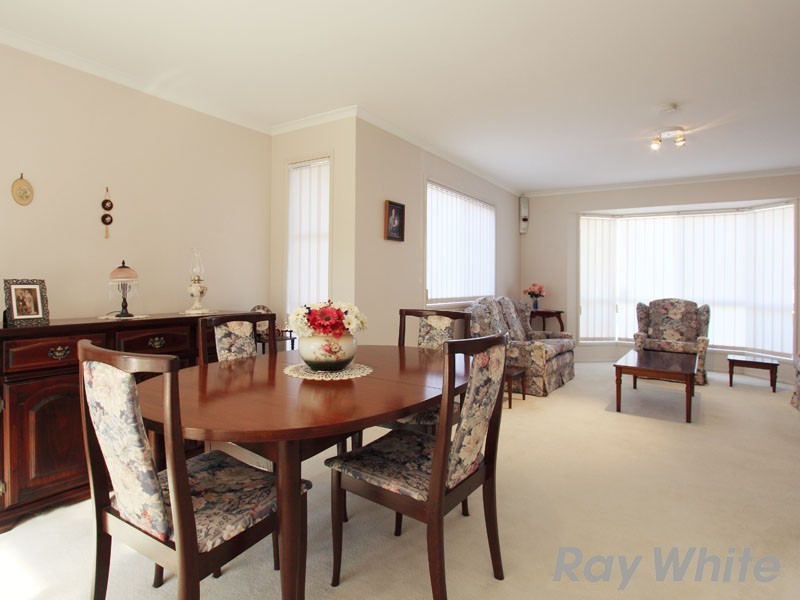 61 Balcara Avenue, Carseldine QLD 4034