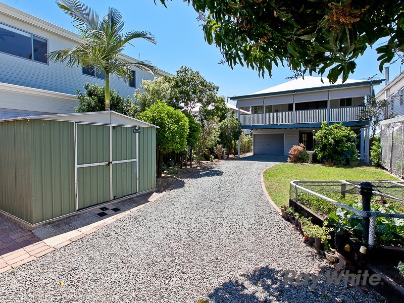 114 Flinders Parade, Sandgate QLD 4017