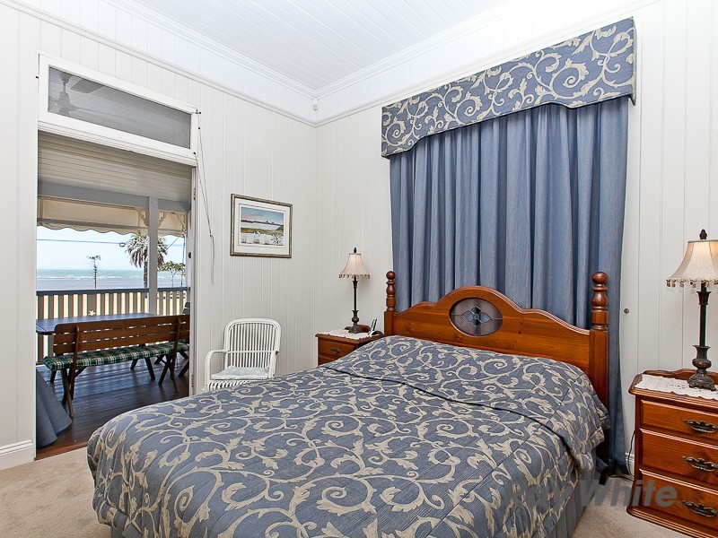 114 Flinders Parade, Sandgate QLD 4017