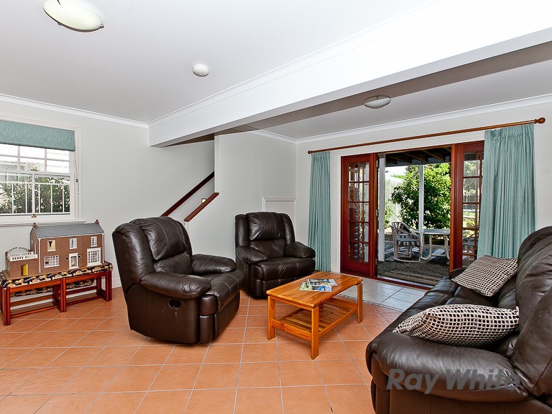 114 Flinders Parade, Sandgate QLD 4017