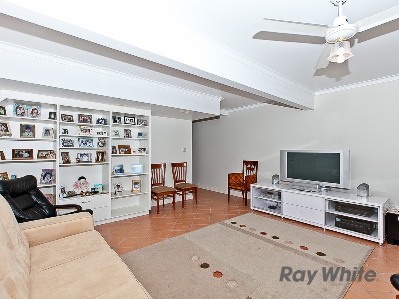 114 Flinders Parade, Sandgate QLD 4017