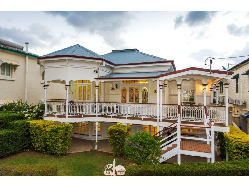 80 Park Parade, Shorncliffe QLD 4017