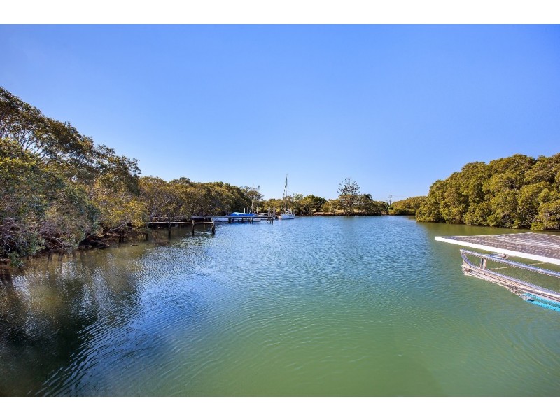 118 Station Road, Deagon QLD 4017