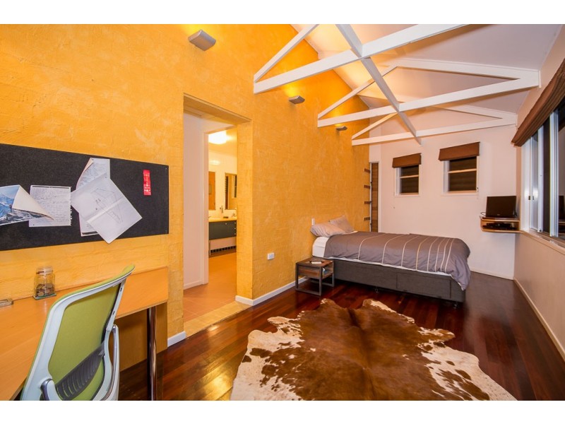 Bridgeman Downs QLD 4035