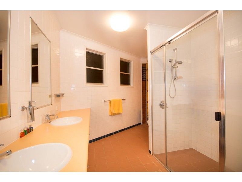 Bridgeman Downs QLD 4035