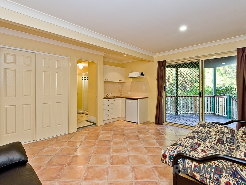 156 Voyager Circuit, Bridgeman Downs QLD 4035