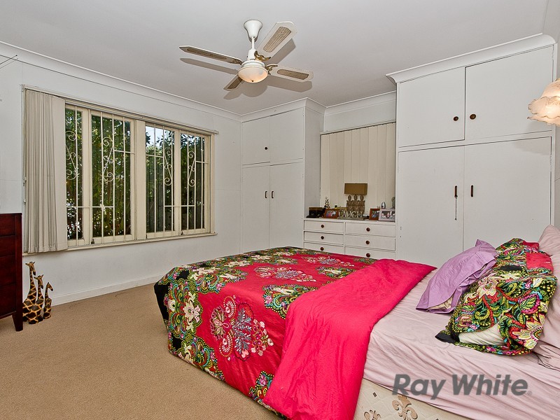 18 Summerfield Street, Aspley QLD 4034