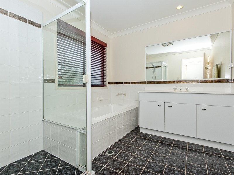 32 Elm Crescent, Bracken Ridge QLD 4017
