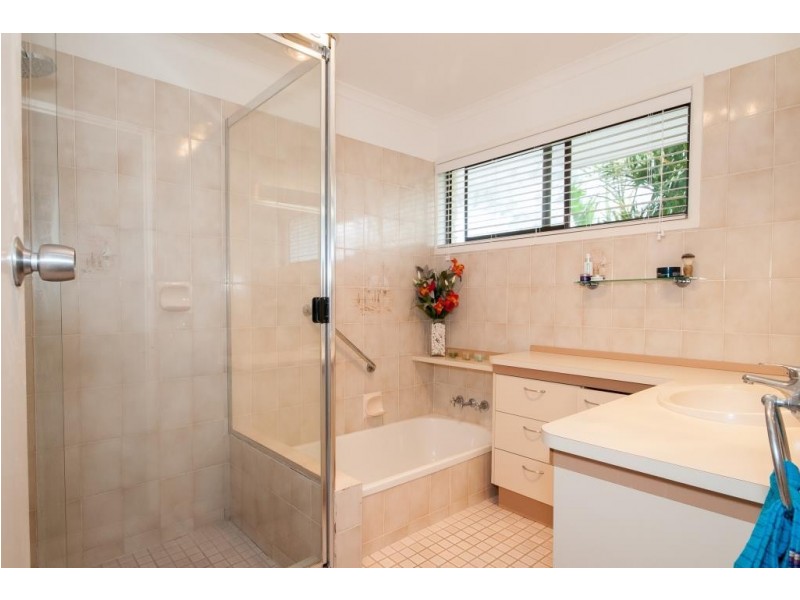 18 Yaldara Street, Carseldine QLD 4034