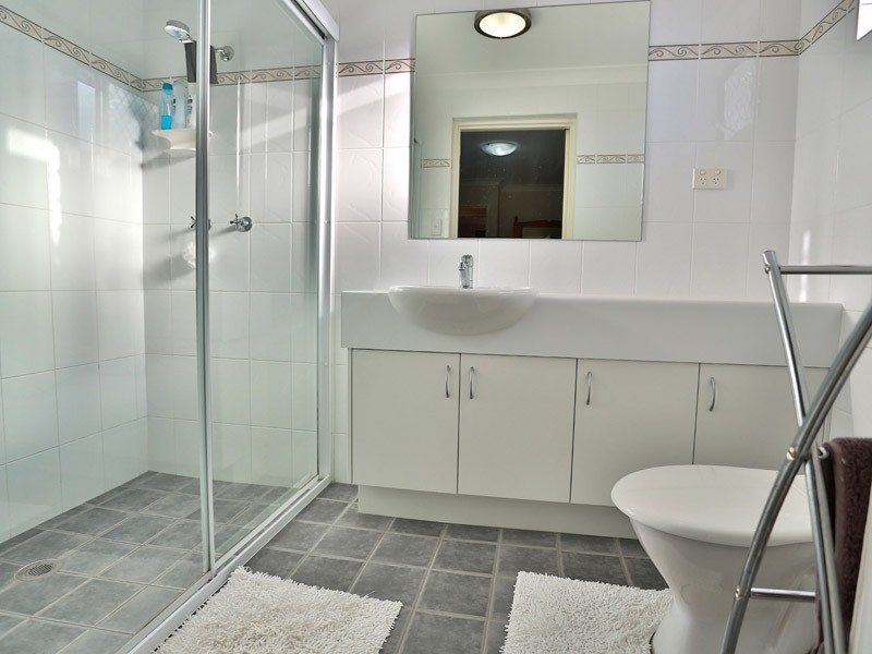 18 Ardcarn Street, Bracken Ridge QLD 4017