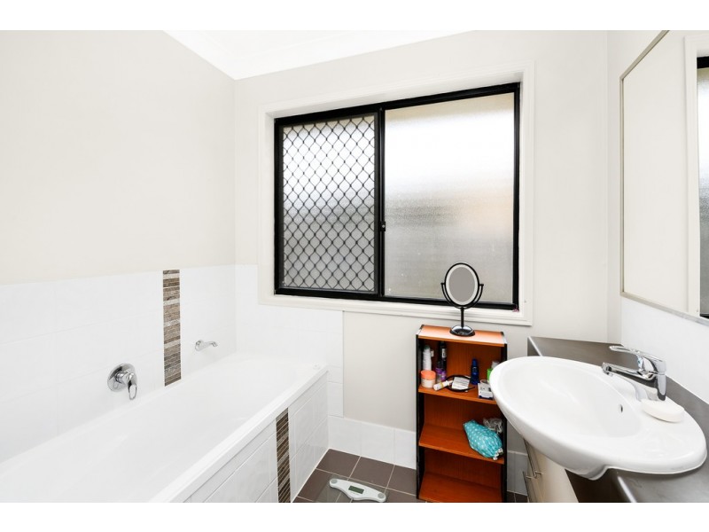 4 Egret Place, Taigum QLD 4018