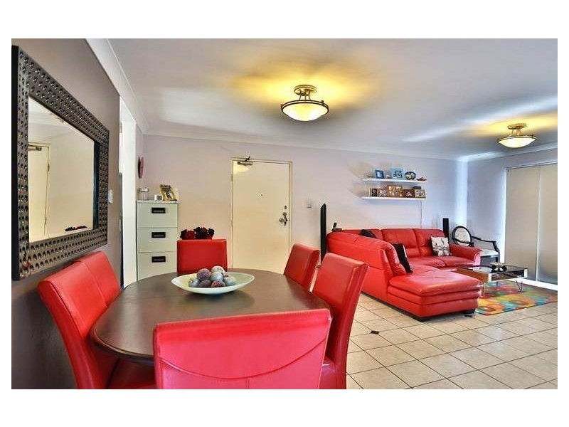 4/8 Lisson Grove, Wooloowin QLD 4030