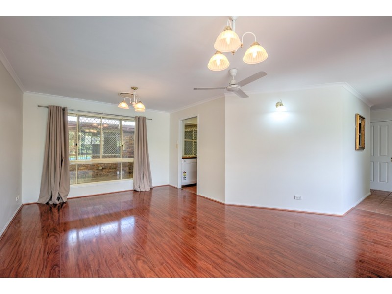 22 Queen Elizabeth Drive, Eatons Hill QLD 4037