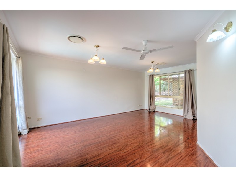 22 Queen Elizabeth Drive, Eatons Hill QLD 4037