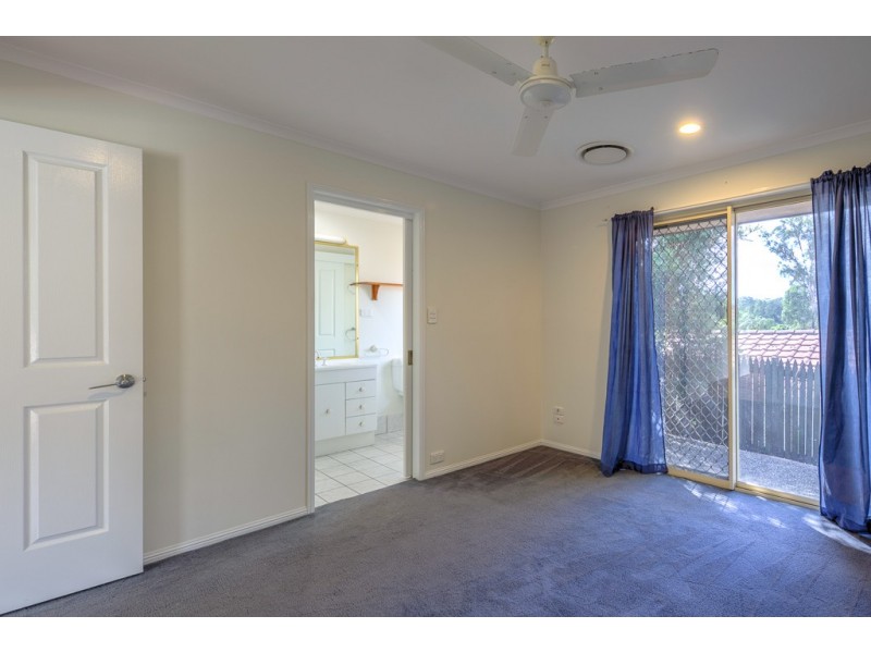 22 Queen Elizabeth Drive, Eatons Hill QLD 4037