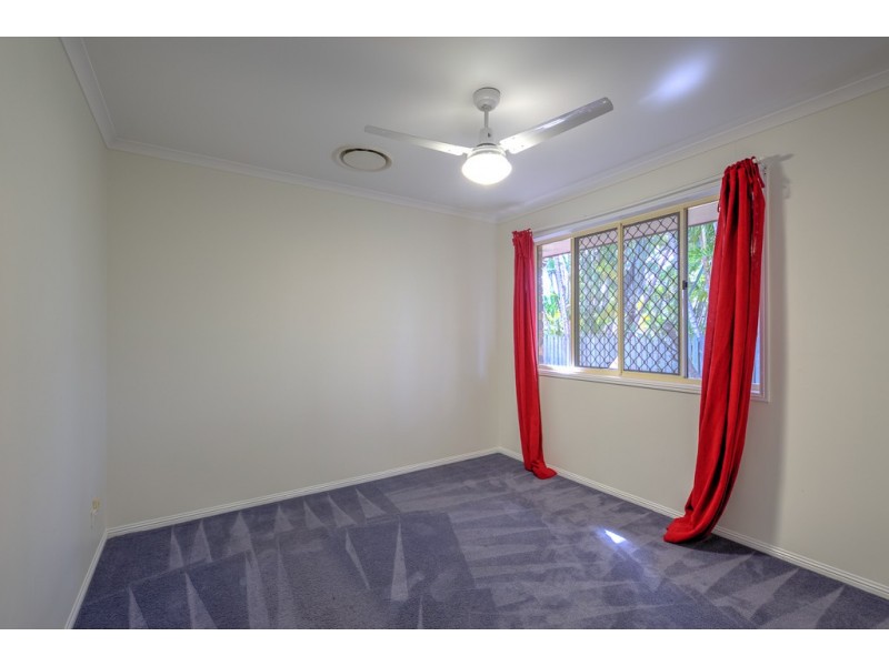 22 Queen Elizabeth Drive, Eatons Hill QLD 4037