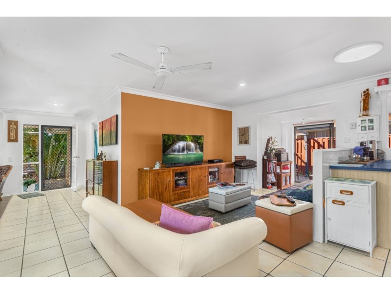 25 Groves Crescent, Boondall QLD 4034