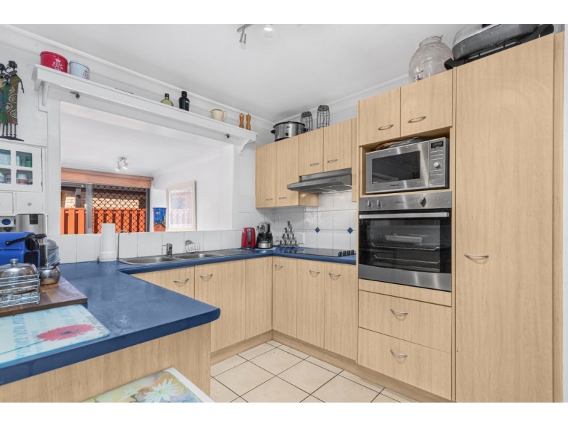 25 Groves Crescent, Boondall QLD 4034