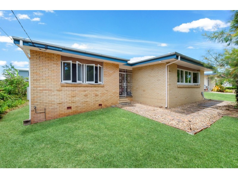 23 Parkmore Street, Boondall QLD 4034