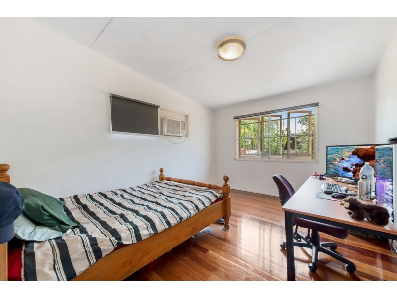 23 Parkmore Street, Boondall QLD 4034