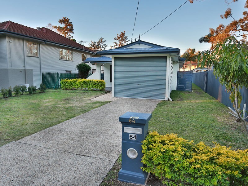 64 Rostrevor Road, Boondall QLD 4034