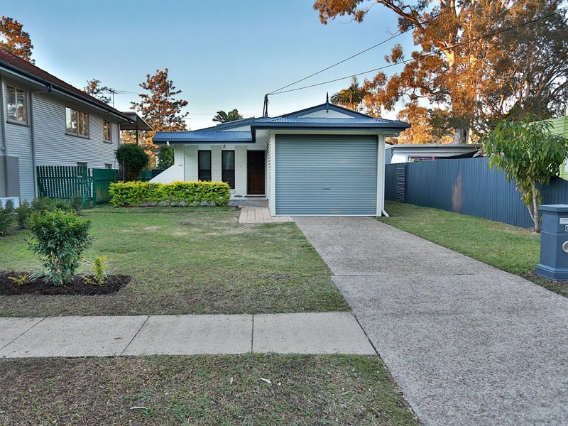 64 Rostrevor Road, Boondall QLD 4034