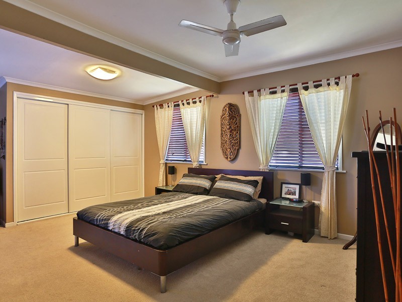 114 Landsboro Avenue, Boondall QLD 4034