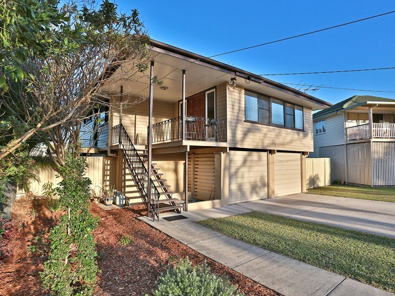 114 Landsboro Avenue, Boondall QLD 4034