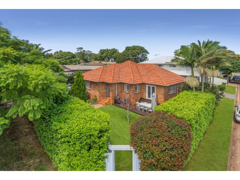 63 Somers Street, Nudgee QLD 4014