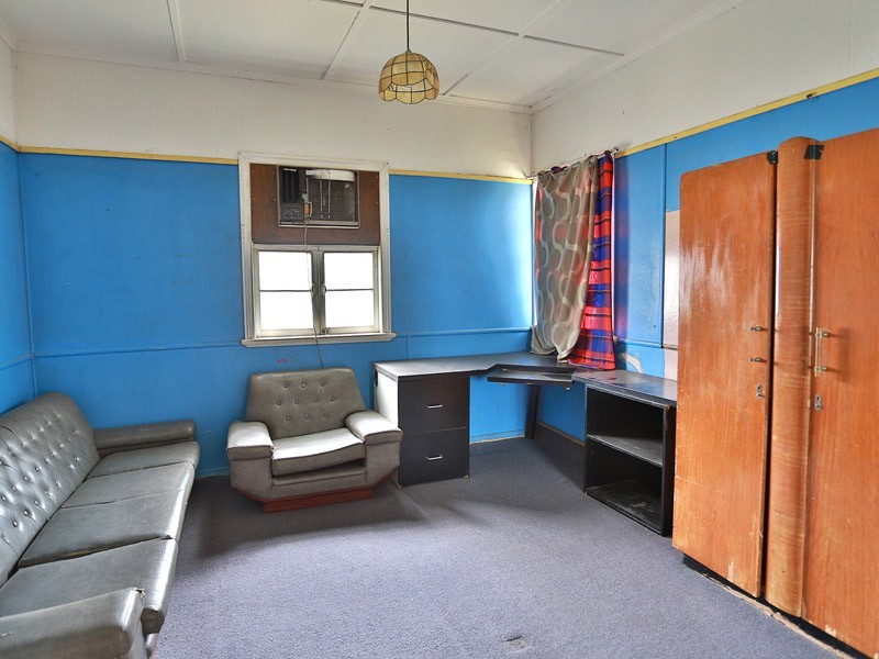 62 Main Avenue, Wavell Heights QLD 4012