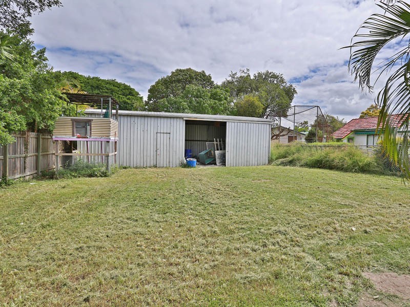 62 Main Avenue, Wavell Heights QLD 4012