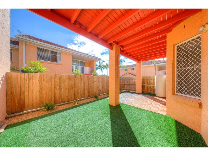 2/133 Albany Creek Road, Aspley QLD 4034