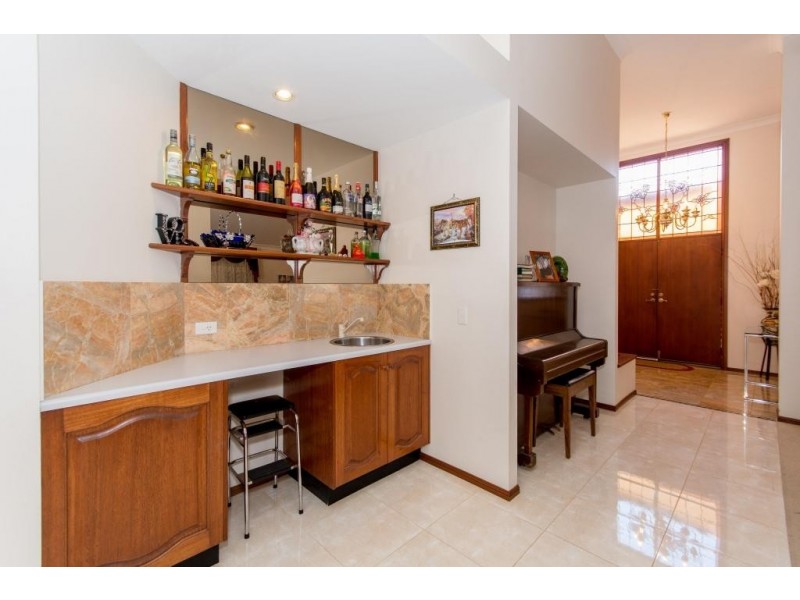 27 Moyston Street, Carseldine QLD 4034