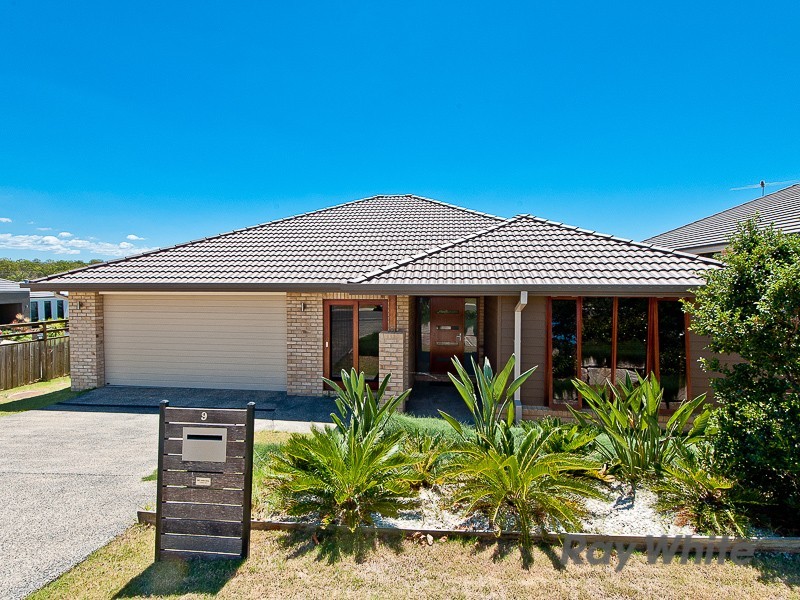 9 Corella Crescent, Warner QLD 4500