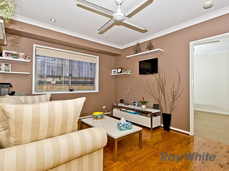 9 Corella Crescent, Warner QLD 4500