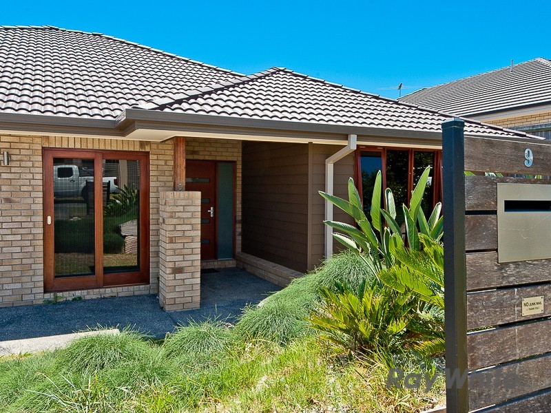 9 Corella Crescent, Warner QLD 4500