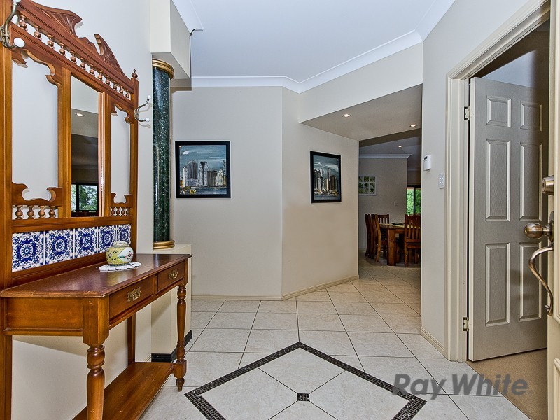 7 Rolls Royce Court, Joyner QLD 4500