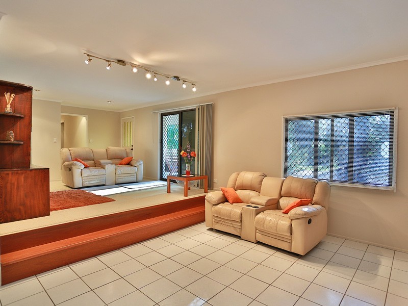 13 Youngs Crossing Road, Joyner QLD 4500