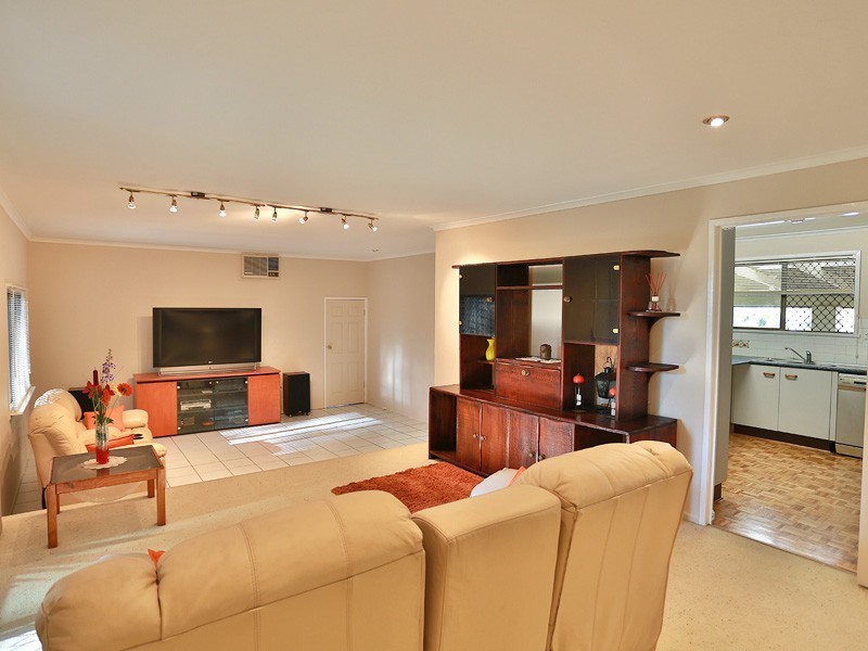 13 Youngs Crossing Road, Joyner QLD 4500