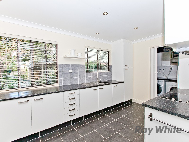 7 Grenadier Street, Bray Park QLD 4500