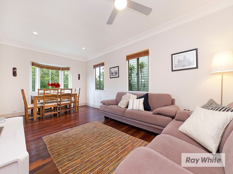 20 Gilpin Street, Shorncliffe QLD 4017