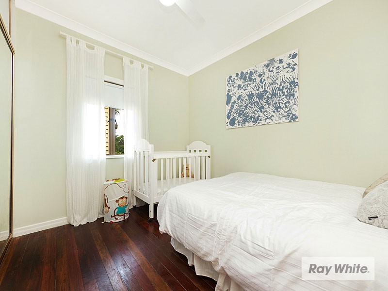 20 Gilpin Street, Shorncliffe QLD 4017