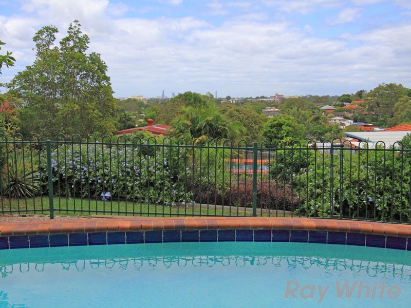 39 Chartwell Street, Aspley QLD 4034