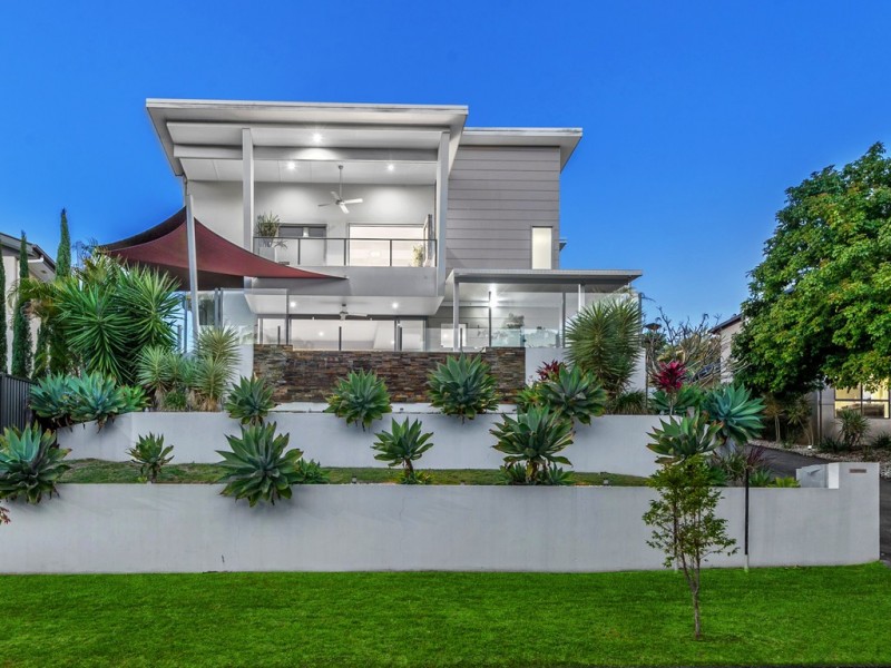 90 Stringybark Drive, Chermside West QLD 4032