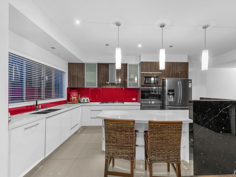 90 Stringybark Drive, Chermside West QLD 4032