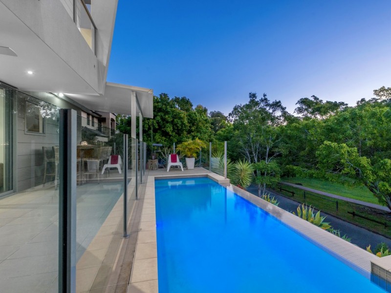 90 Stringybark Drive, Chermside West QLD 4032