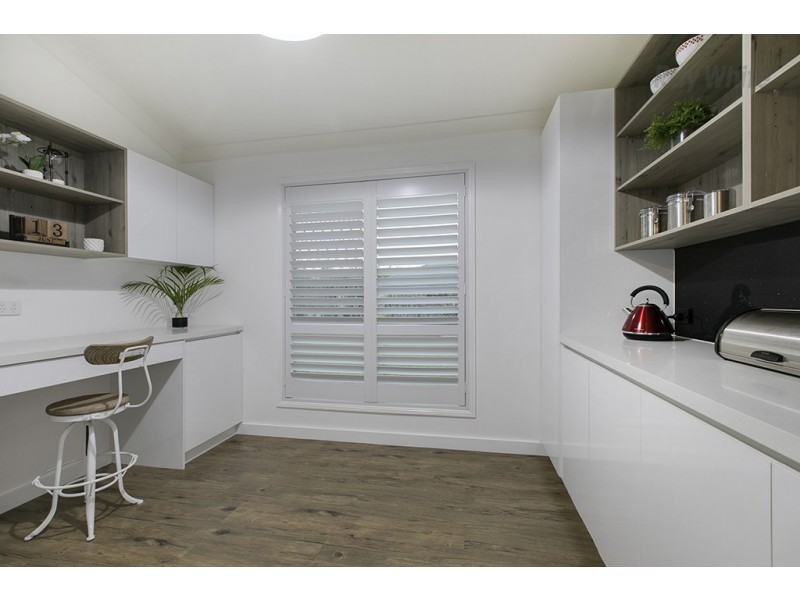 72 Oxford Crescent, Bridgeman Downs QLD 4035