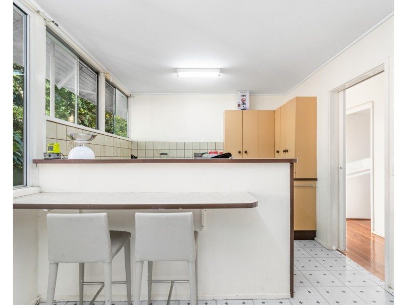 10 Ewing Street, Zillmere QLD 4034